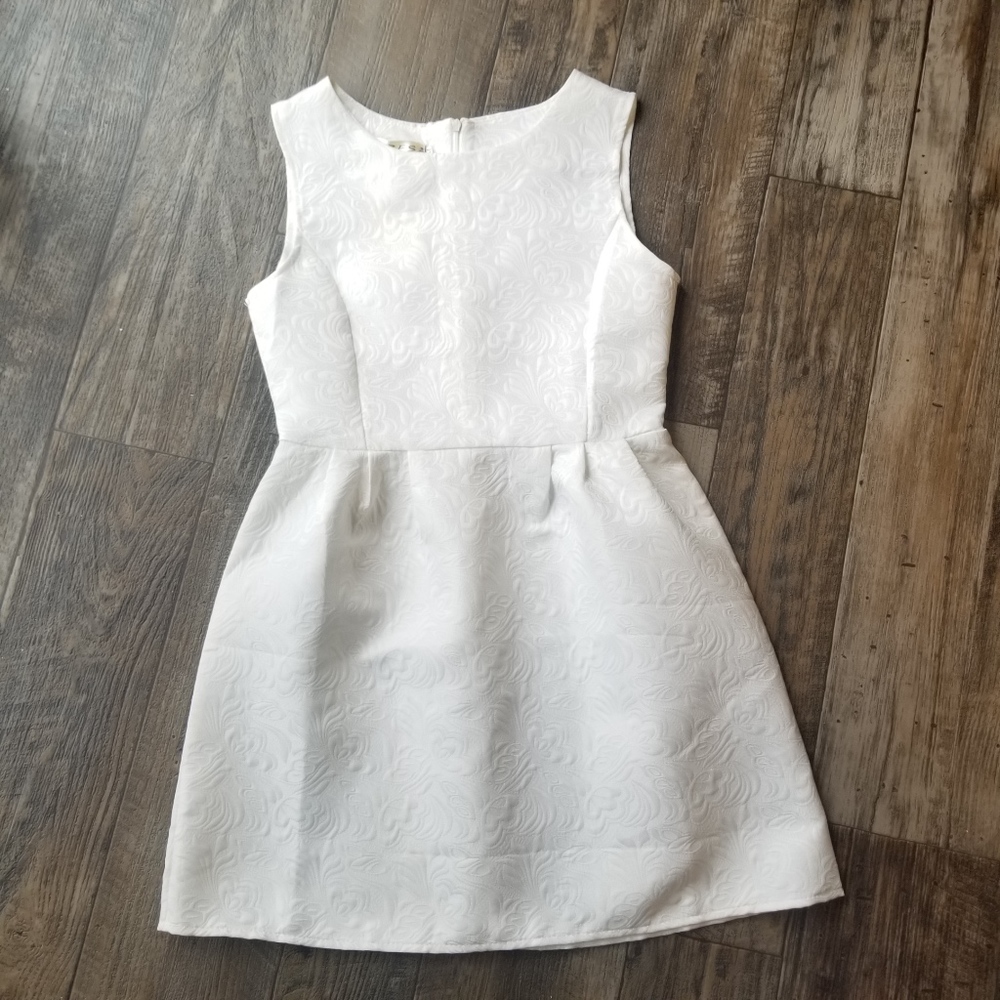 White Floral Pattern Dress